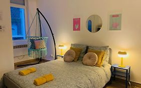 Cocooning Modern Design Studio
